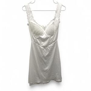 Elegant White Lace Trim Corset